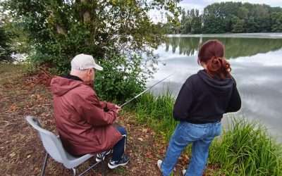 🎣 Une journée pêche à La Coudraie ! 🌿☀️